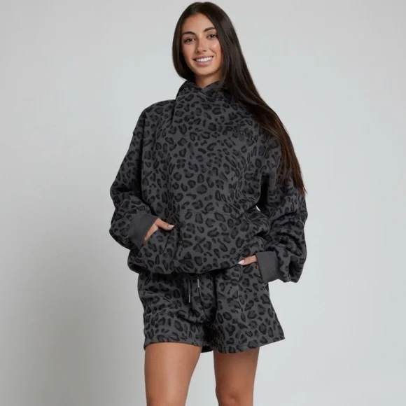 Comfrt Minimalist Shorts in Panther Black Leopard Size XS NWT - Picture 2 of 4